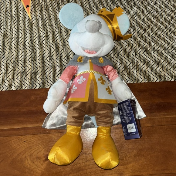 Disney Mickey Mouse Main Attraction Series Collectables & Mickey 2023 Mascot - Picture 8 of 10